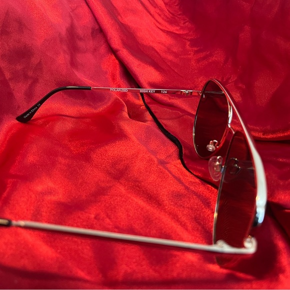 Quay cop shades - Picture 4 of 4